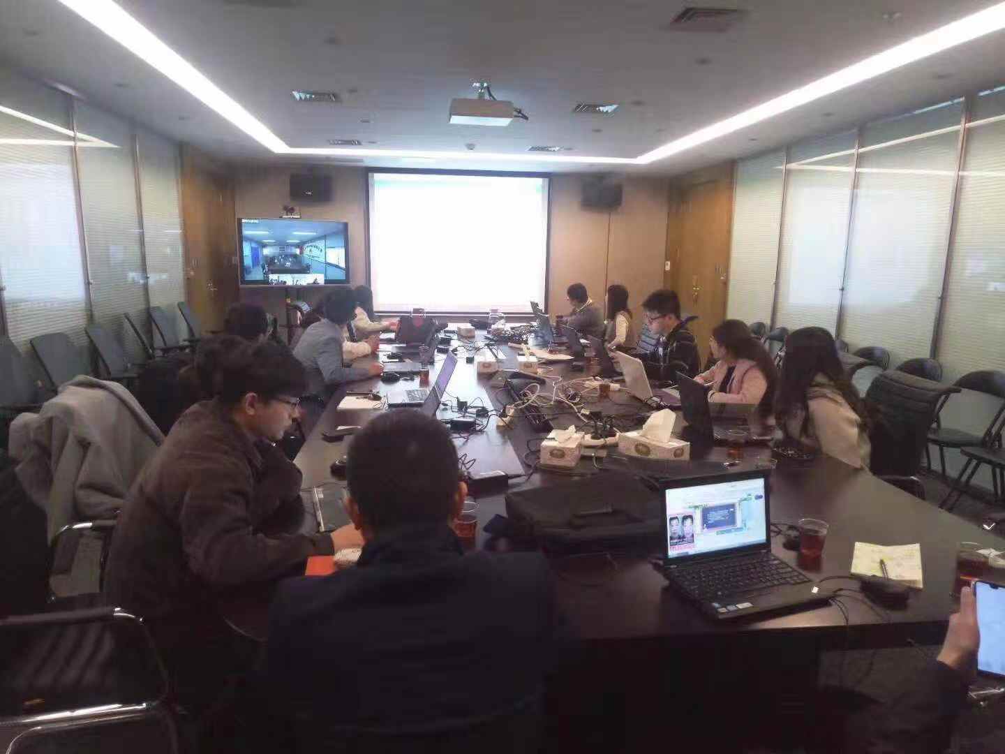 企业信息化建设迈入新阶段 人资管理效率显著提升(图1)