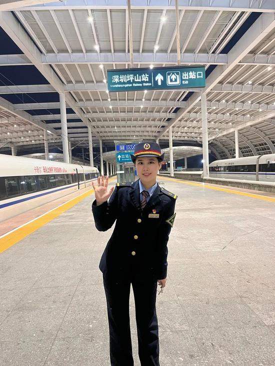 铁路人年度坚守：车站温暖故事(图4)