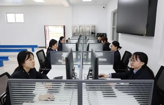 定岗不到半年，7名“00后”小姑娘屡屡获奖！(图8)