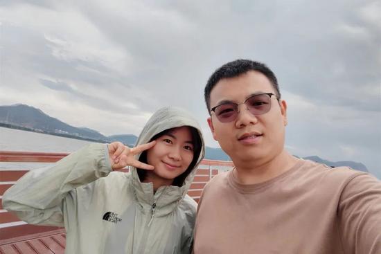 圆满“跨国恋”!这两名铁路人,回国结婚了|火车·悦读(图12) 圆满“跨国恋”!这两名铁路人,回国结婚了|火车·悦读(图12)