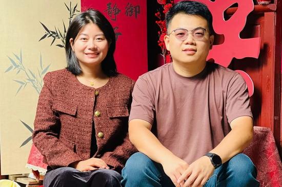 圆满“跨国恋”!这两名铁路人,回国结婚了|火车·悦读(图13) 圆满“跨国恋”!这两名铁路人,回国结婚了|火车·悦读(图13)