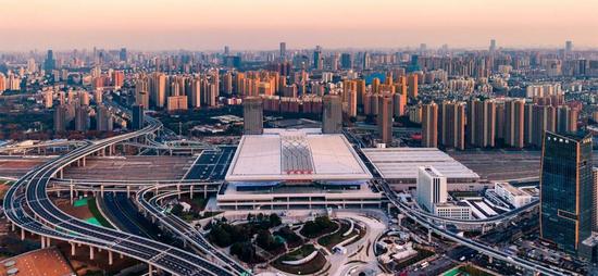 中国高铁营业里程突破5万公里 包银高铁等多条新线密集开通(图7)