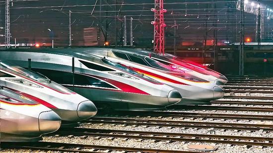 中国高铁营业里程突破5万公里 包银高铁等多条新线密集开通(图12)