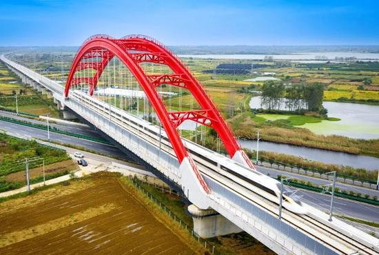 中国高铁营业里程突破5万公里 包银高铁等多条新线密集开通(图15)