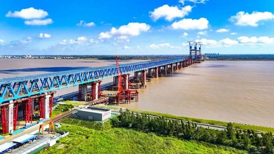 中国中铁2025年度绿色施工科技示范工程揭晓 多项世界级桥梁工程入选(图6) 中国中铁2025年度绿色施工科技示范工程揭晓 多项世界级桥梁工程入选(图6)