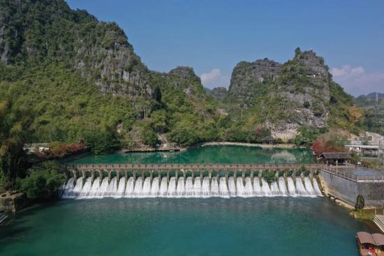 中国铁建定点帮扶项目布泉龙会景区获评国家AAA级旅游景区