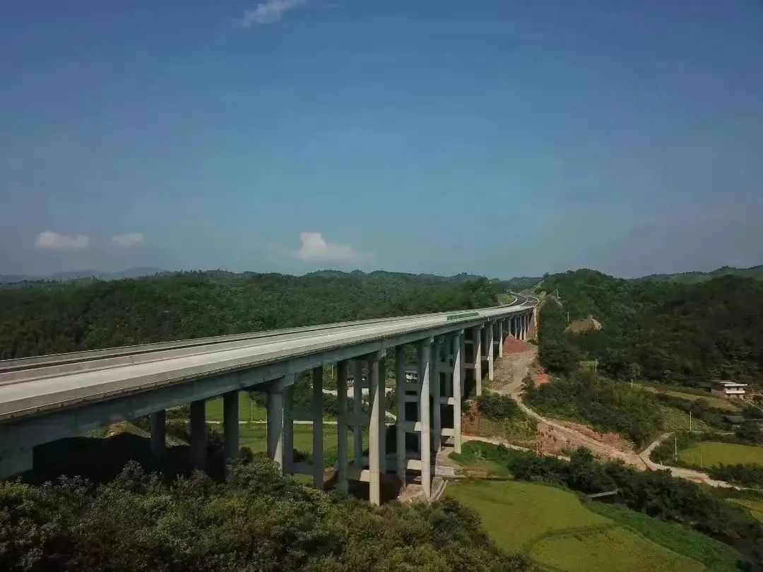 大成集团广吉高速公路项目荣获国家优质工程奖(图3)