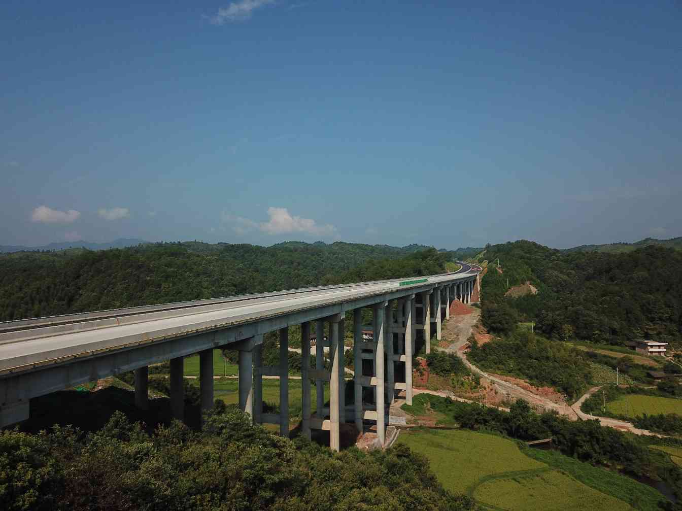 大成集团广吉高速公路项目荣获李春奖 公路建设 quality excellence(图4)