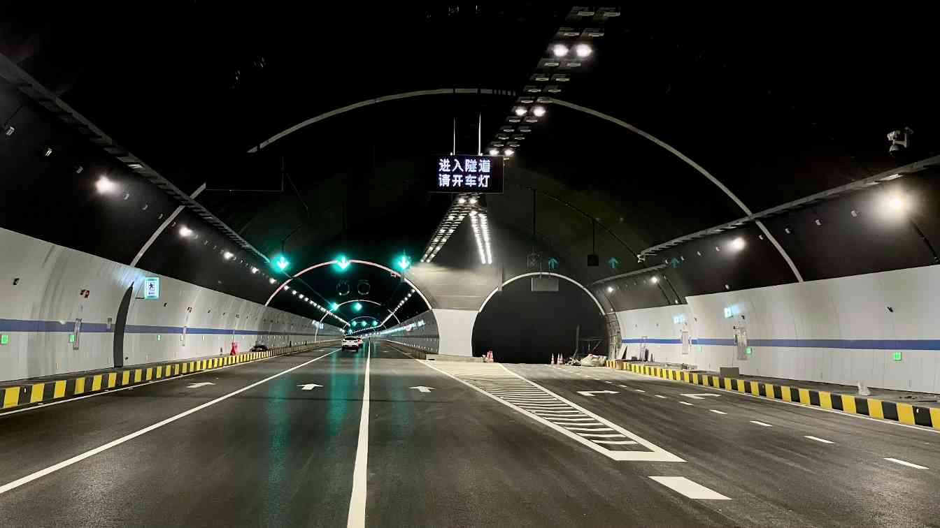 压缩44.jpg 海沧疏港通道主线正式通车 打通厦门交通发展瓶颈(图4)