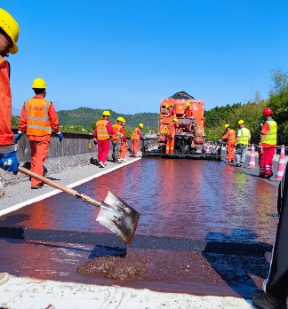 高速公路微表处施工标准化观摩会成功举行，提升养护工程质量(图3)