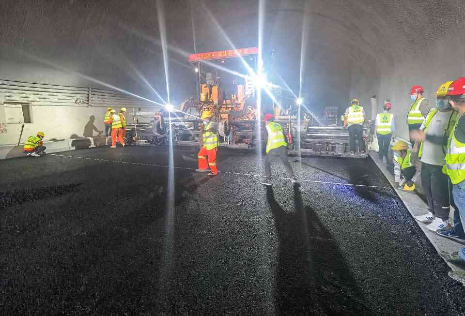 海沧疏芦项目AC-16C改性沥青混凝土中面层试验段顺利完成(图9)