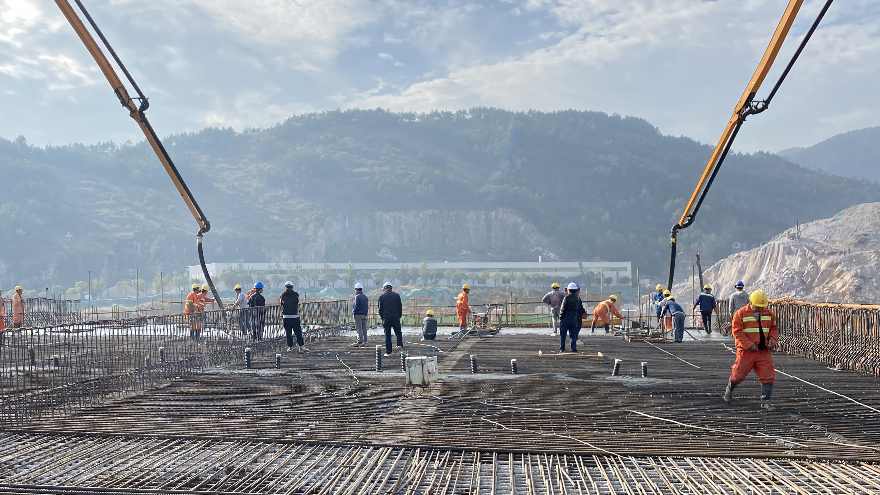 金秋时节劳动竞赛过半程，各项目新进展全面追踪