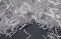 玻纤行业迎新一轮涨价潮 AI需求爆发推动周期复苏